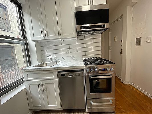 1st image of 542 E 82nd St APT 14