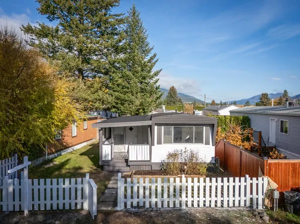 130 Station Rd #19, Kamloops, BC V2H 0B2