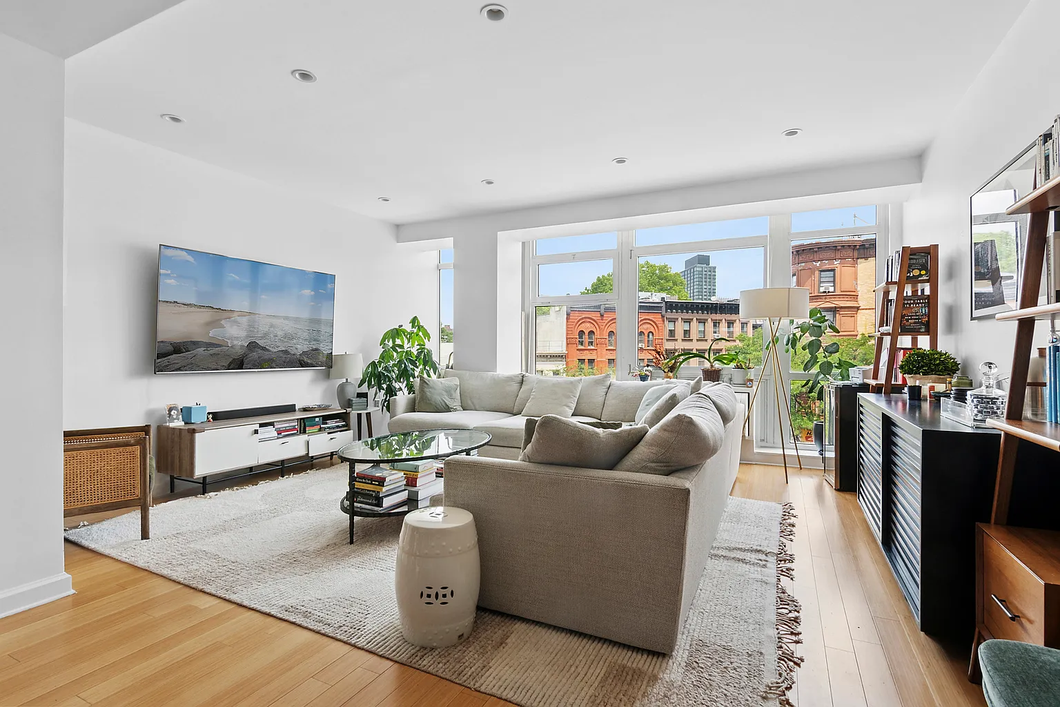 145 Park Pl APT 4F photo 1
