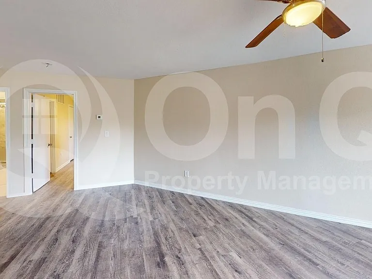 9837 Walnut St #103 — Photo 4