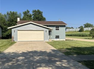 4911 Annette Pl, Warrensville Heights, OH