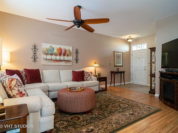 2nd image of 3010 Pleasant Plains Dr #3010