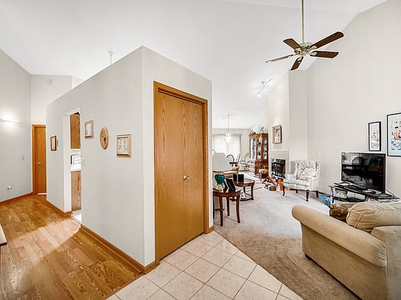4th image of 6614 Pond View Dr