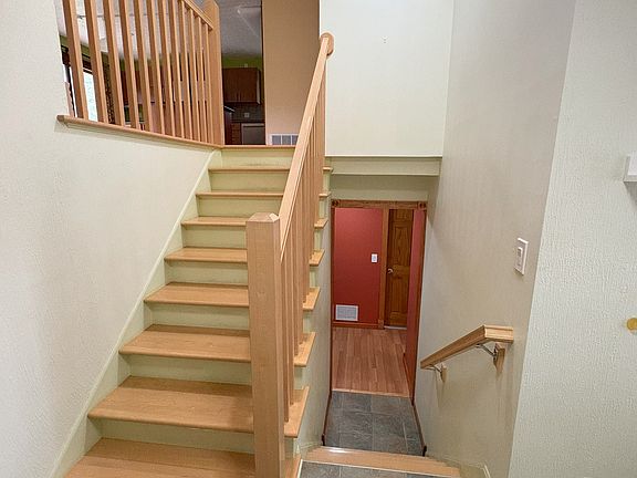 2nd image of 10360 Newport Dr