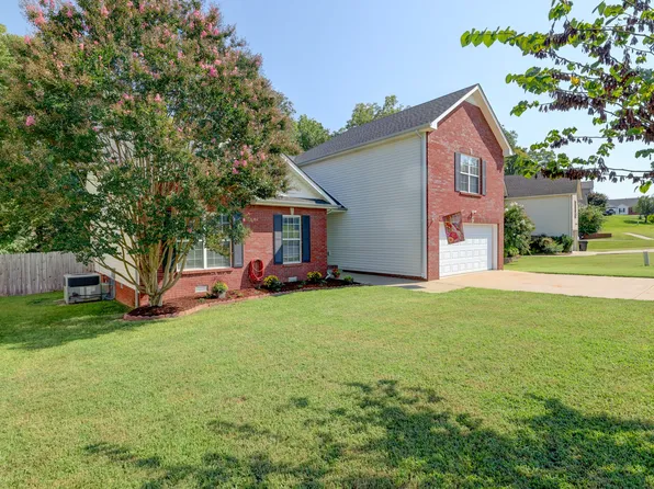 3141 Holly Point, Clarksville, TN 37043