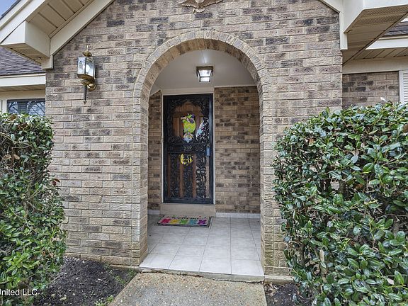 4th image of 8682 Millbranch Rd