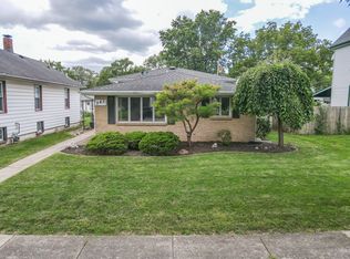 383 S Center Ave, Bradley, IL 60915