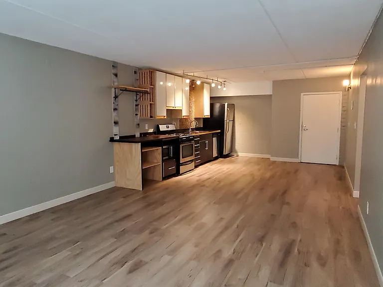 3512 Bryant Ave S #101 — Photo 2