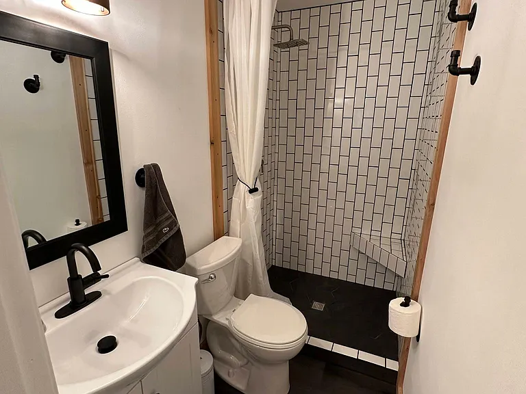 1845 Clayton Ave #108 — Photo 30