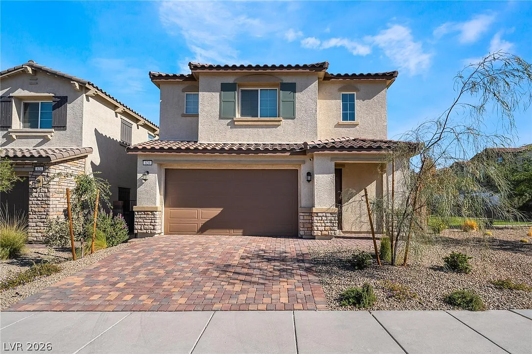 4 bed, 3.0 bath, 2277 sqft, $2,700 — Photo 1