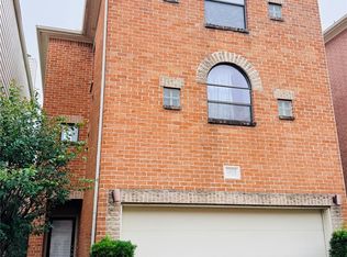 9813 Cynthia Ann Ct, Houston, TX 77025