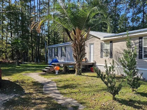 25712 N 301 Highway, Lawtey, FL 32058