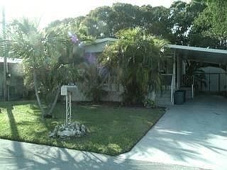 1st image of 818 S Emerald Ln
