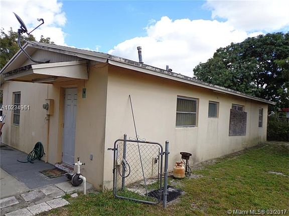 3rd image of 19680 NW 33rd Ave