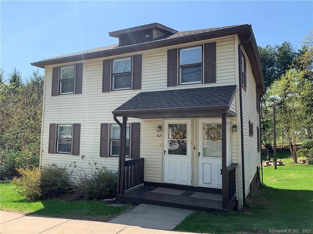 62 Whiton St, Windsor Locks, CT 06096 Zillow