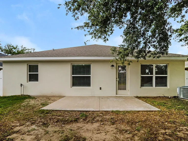 1004 Kellogg Dr — Photo 16