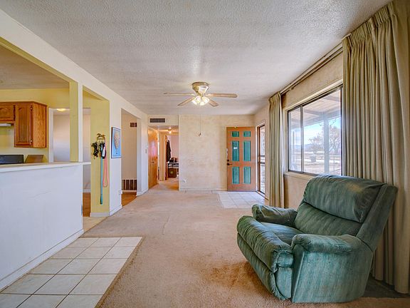 5th image of 15 Los Cerritos Dr