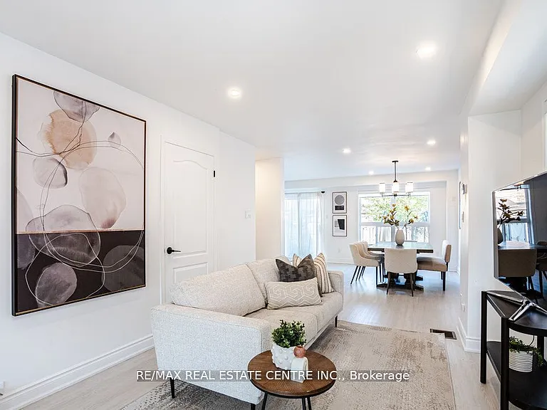 83 Convoy Cres #UPPER — Photo 5