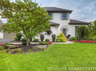 2410 Blackberry Ln NE, Grand Rapids, MI