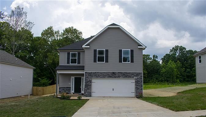 1st image of 1292 Black Oak Cir