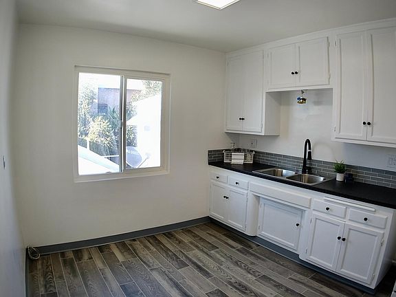 3rd image of 4343 Idaho St #4341-1/2