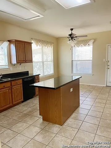8815 Redwood Bnd — Photo 5