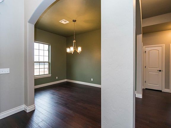 5th image of 15217 Colonia Bella Dr