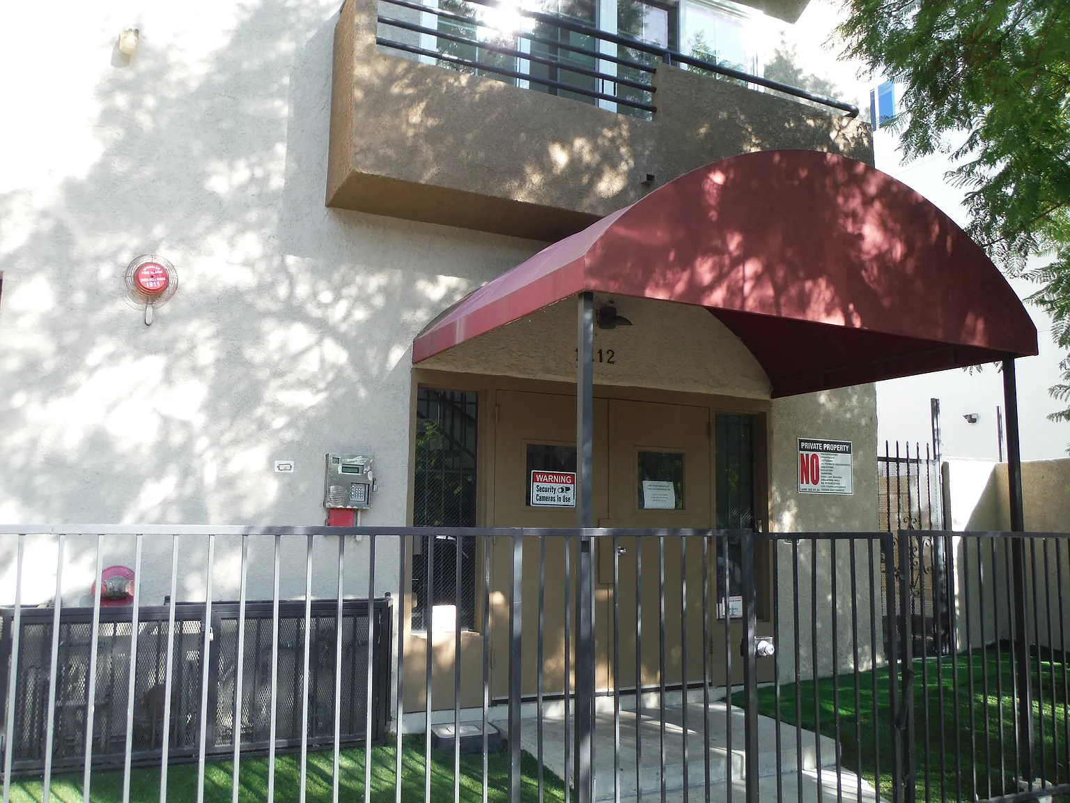 2 bed, 1100 sqft, $2,500 — Photo 3