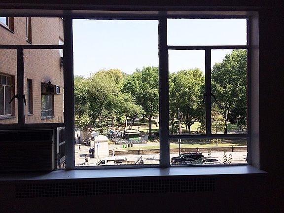 2nd image of 240 Central Park S APT 4K