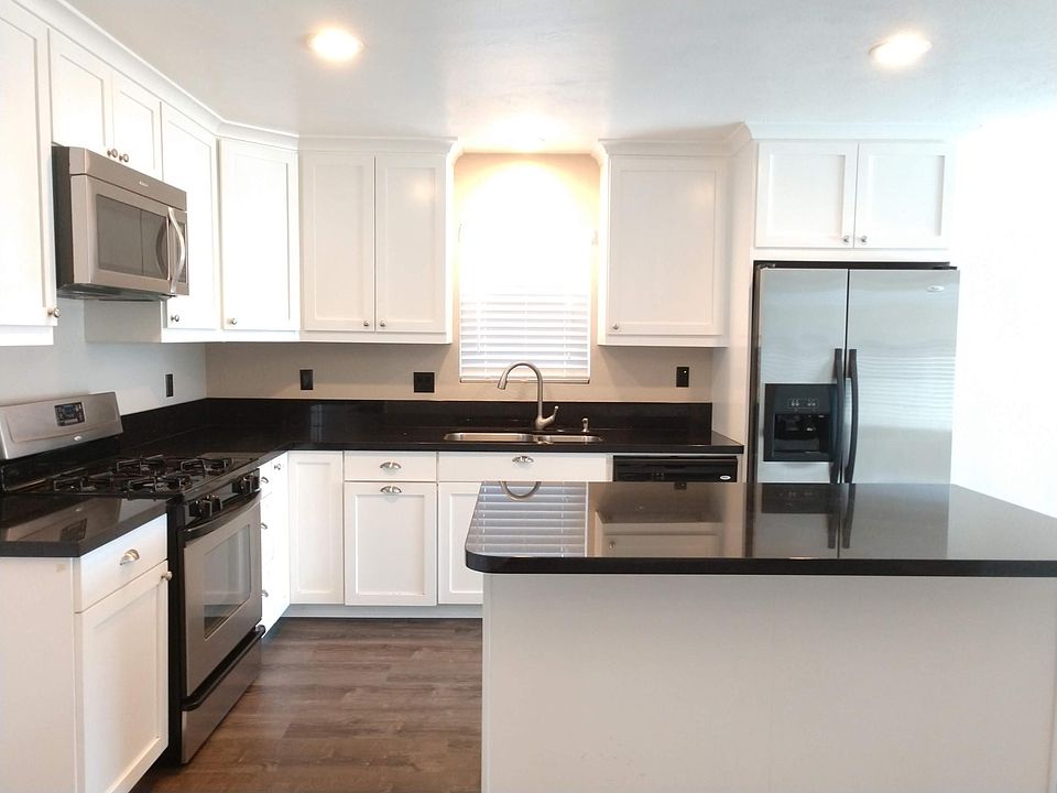 1st image of 7822 Parma Ln