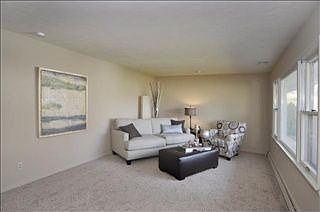 3rd image of 226 Feld Ave