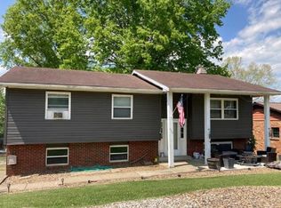 249 Twin View Ln, Huntington, WV 25704