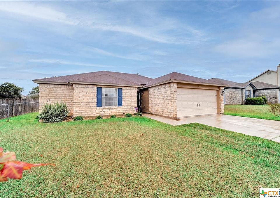 1st image of 4912 Parkwood Dr