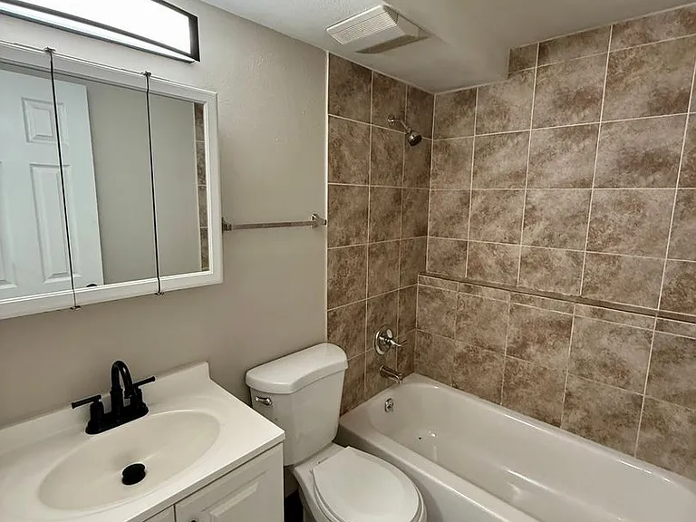 4413 Forrest Hill Rd — Photo 13