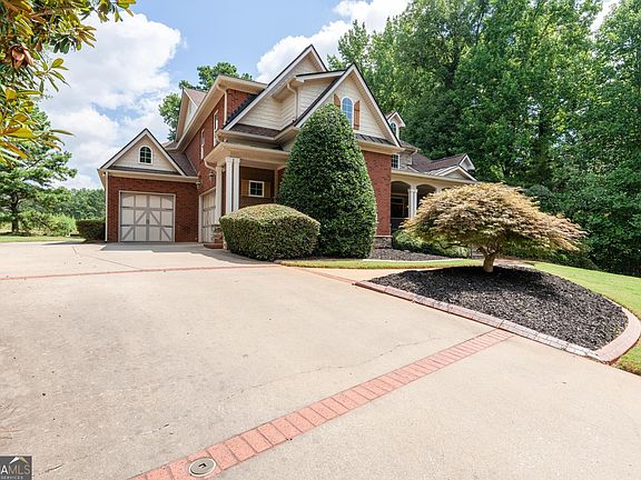 5th image of 1116 Eagles Brooke Dr