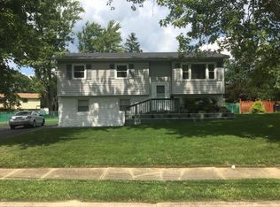 5 Mark Pl, Jackson, NJ 08527