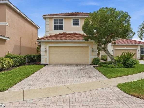 8710 Spring Mountain Way, Fort Myers, FL 33908