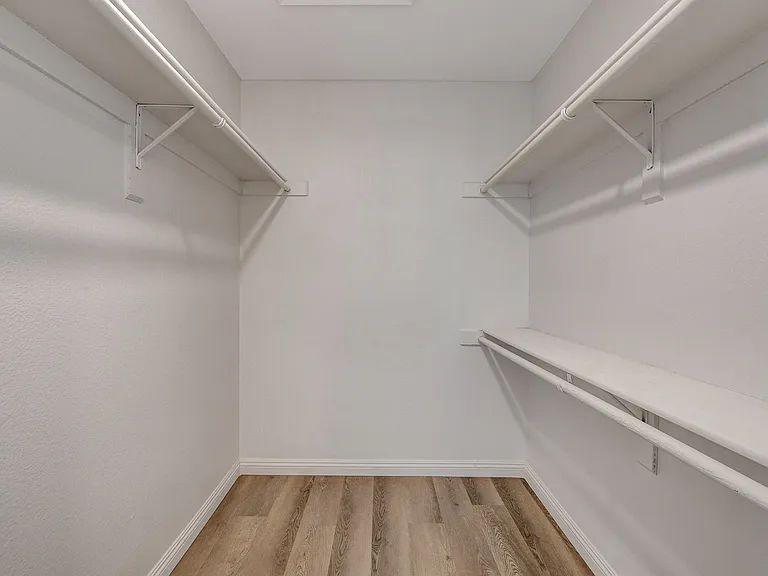 76 Megan Dr — Photo 23
