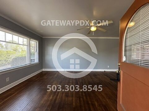 4th image of 4462 SE Milwaukie Ave