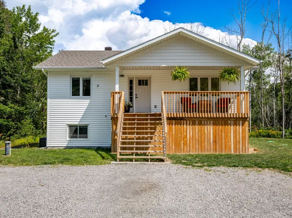 25 Astor St S, East Ferris, ON P0H 1B0