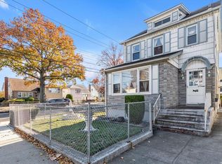 24362 144th Ave, Rosedale, NY 11422