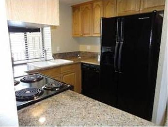 3rd image of 4466 Dawson Ave APT 6