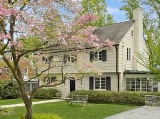 4320 Lorcom Ln, Arlington, VA 22207