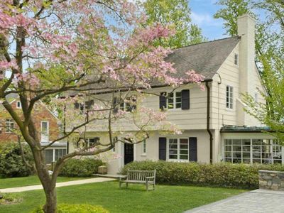 4320 Lorcom Ln, Arlington, VA, 22207