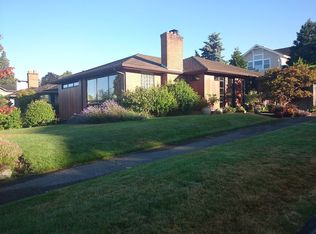 3552 W Howe St, Seattle, WA 98199