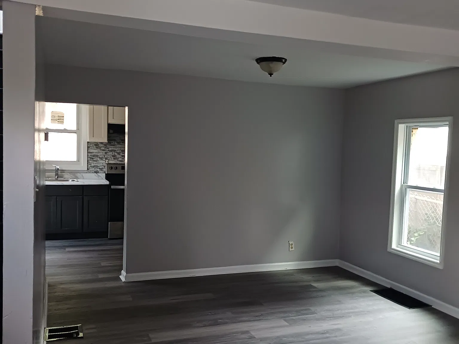 221 N Clinton Street - PH — Photo 3