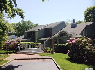 1942 Wading River Manor Rd, Wading River, NY 11792