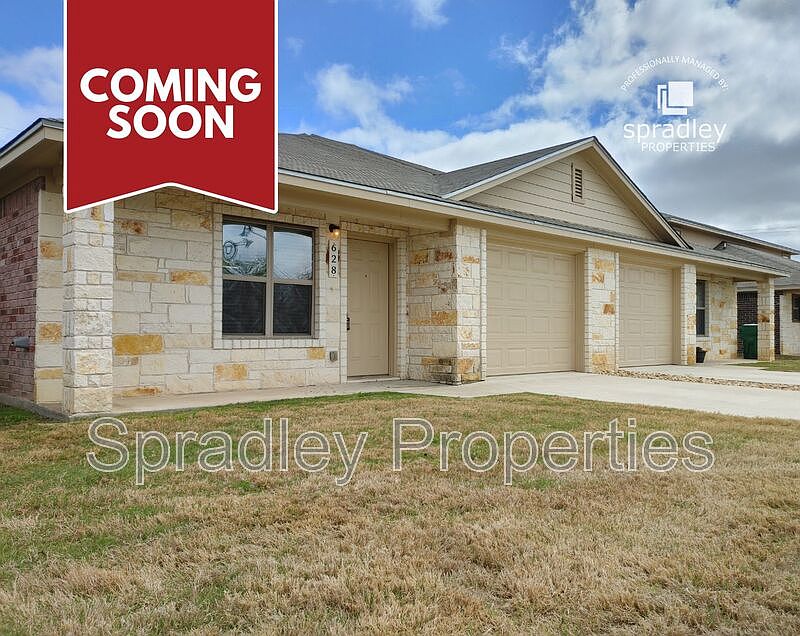 1st image of 628 Laila Ln