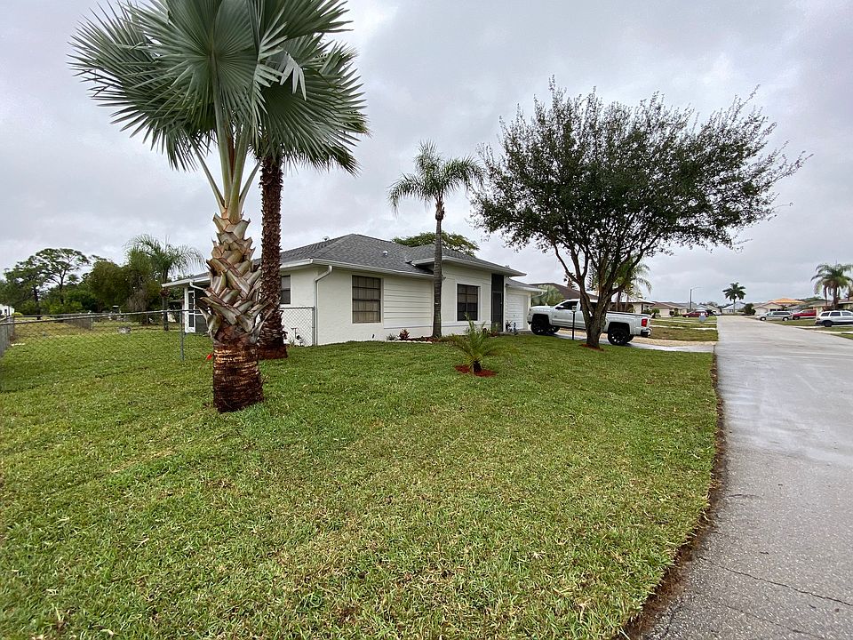1st image of 19481 Poppytree Ct