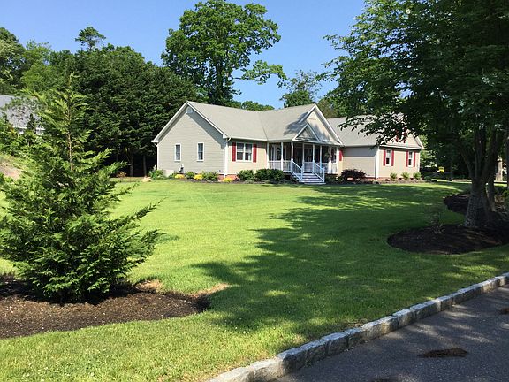2nd image of 281 Sandpiper Dr